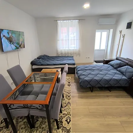 Appartement Zoka Surčin